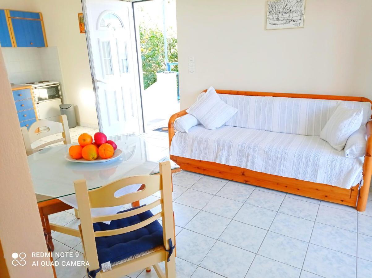 Evangelia House Sea View Apartments Agia Pelagia  Exterior foto