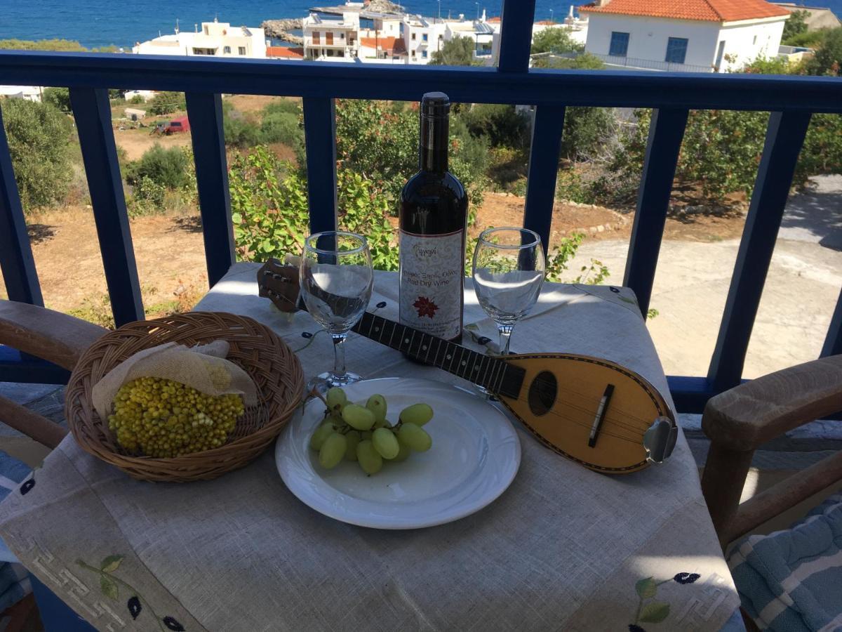 Evangelia House Sea View Apartments Agia Pelagia  Exterior foto